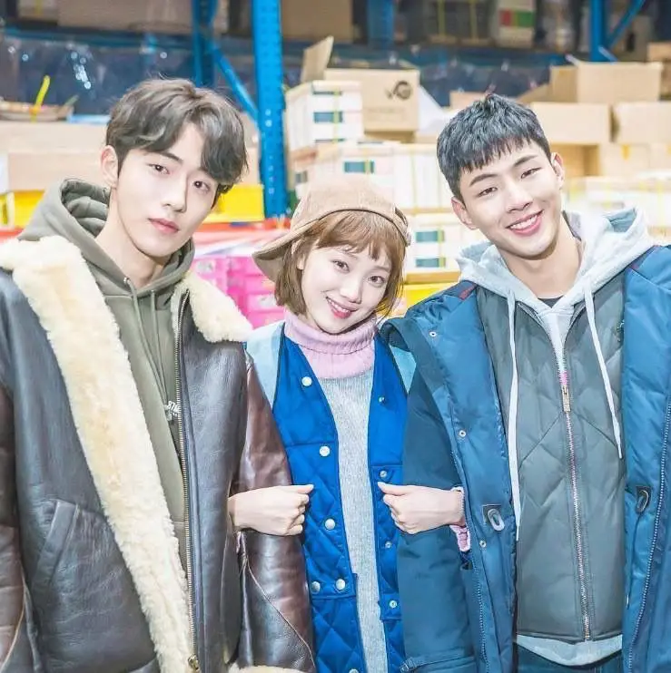 Adegan persahabatan dalam drama Weightlifting Fairy Kim Bok Joo