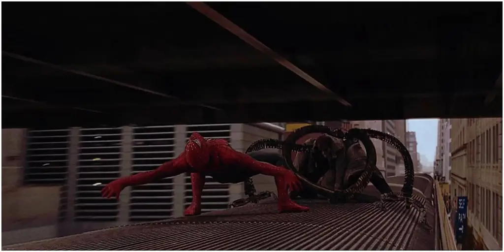 Adegan aksi Spiderman yang menegangkan Adegan aksi Spiderman